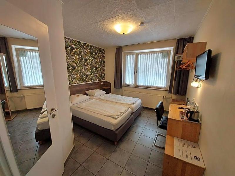 Hotel Mv Ller Kv Ln image