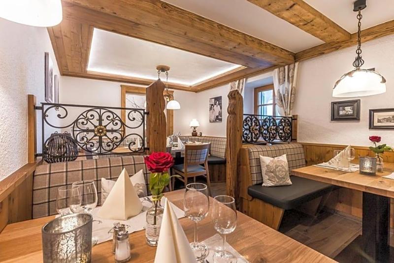 Hotel Restaurant Krone Wellness Schopfheim image