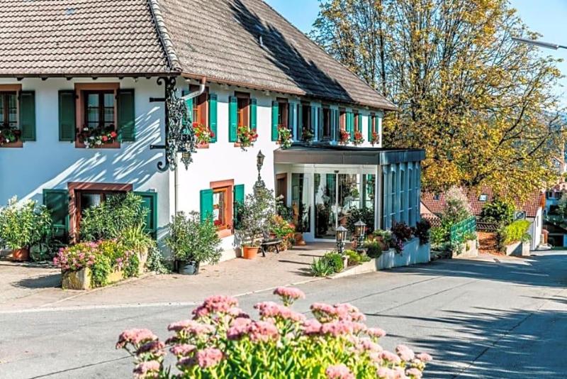 Hotel Restaurant Krone Wellness Schopfheim image