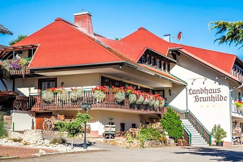 Hotel Restaurant Krone Wellness Schopfheim image