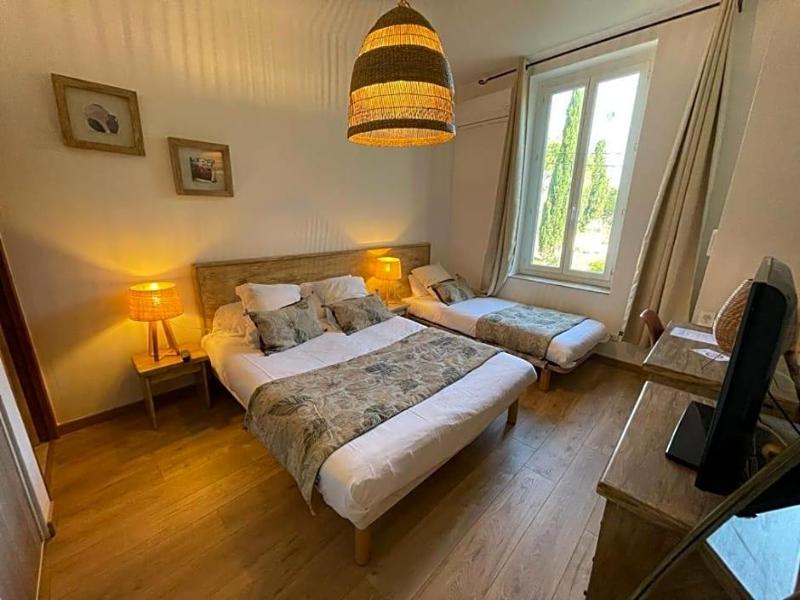 Hotel Mas De Galoffre image