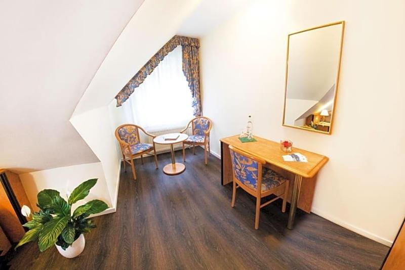 Hotel Restaurant Waldlust image
