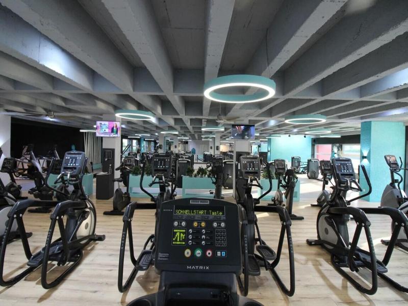 Vitalounge Sports Spa Hotel image