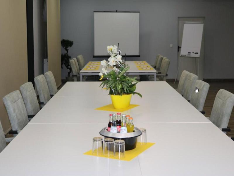 Vitalounge Sports Spa Hotel image