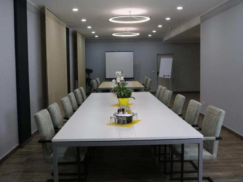 Vitalounge Sports Spa Hotel image