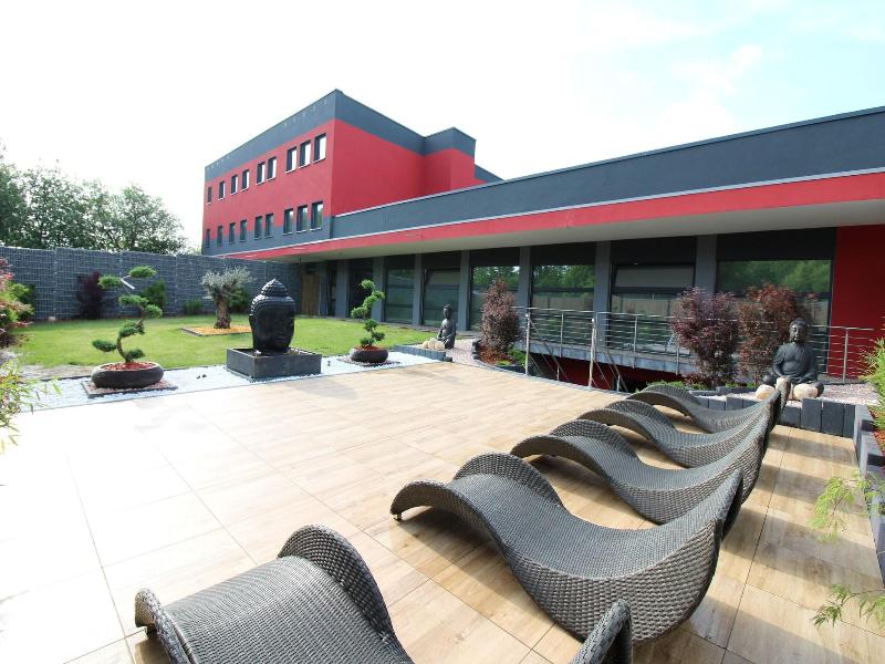 Vitalounge Sports Spa Hotel image