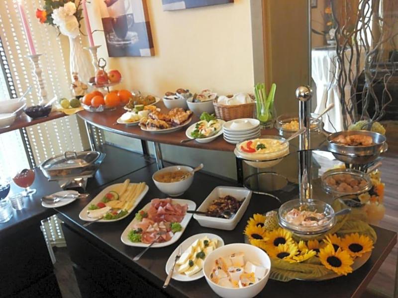 Ahorn Hotel image