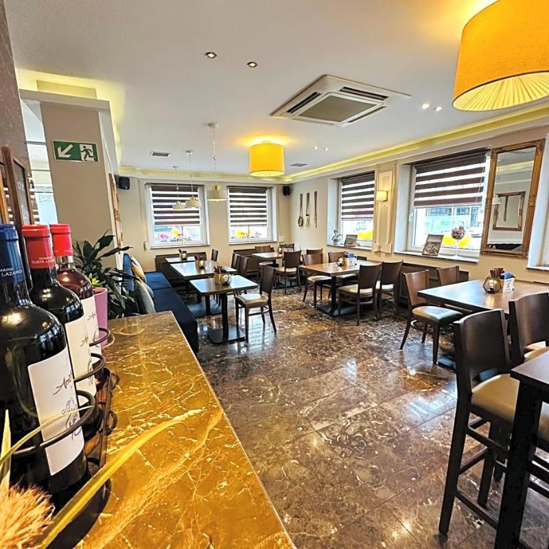 Hotel Post Sindelfingen image