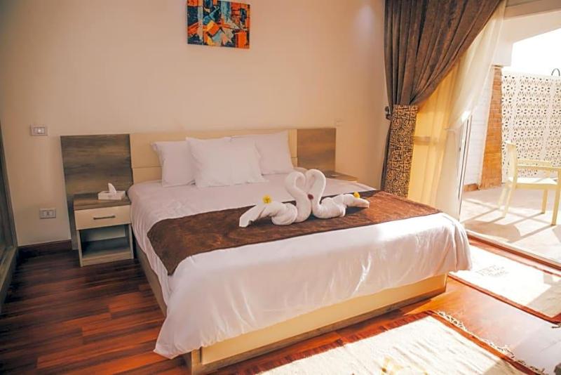 Jewel Maadi Cabins And Club image
