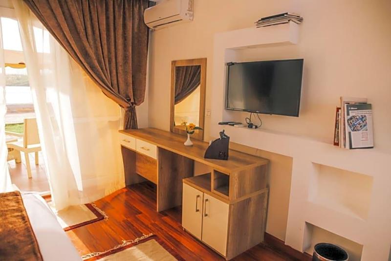Jewel Maadi Cabins And Club image