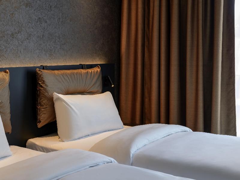 Ibis Styles Friedrichshafen image