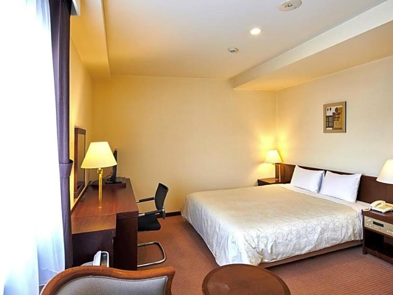 Hotel Courtland image