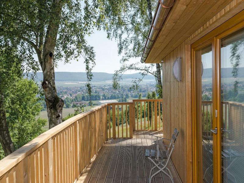 Hotel Waldquelle Baumhaushotel Aerzen image