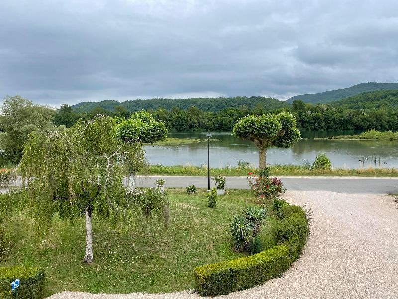 Hv Tel Restaurant Du Lac image