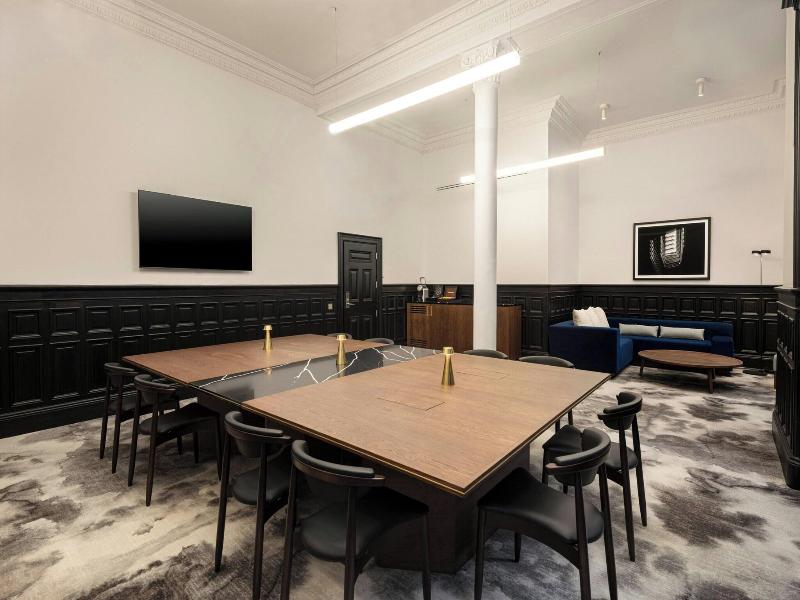 Ac Hotel By Marriott Glasgow image