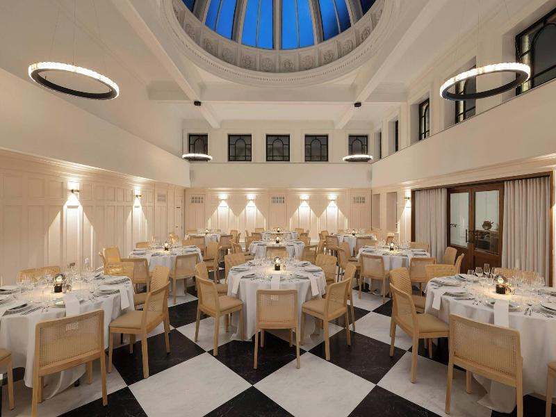 Ac Hotel By Marriott Glasgow image