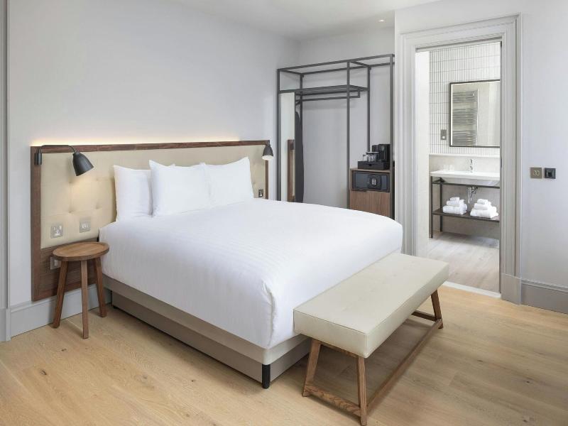 Ac Hotel By Marriott Glasgow image