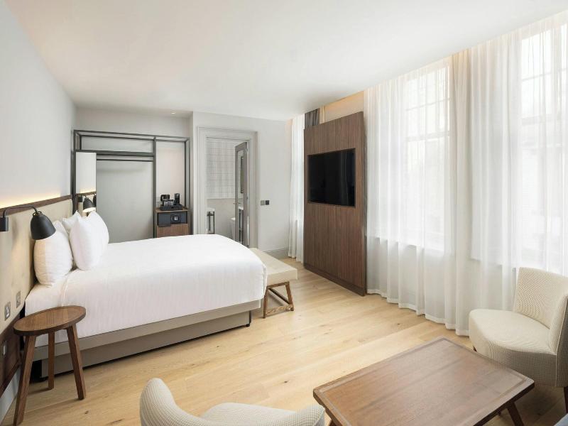 Ac Hotel By Marriott Glasgow image