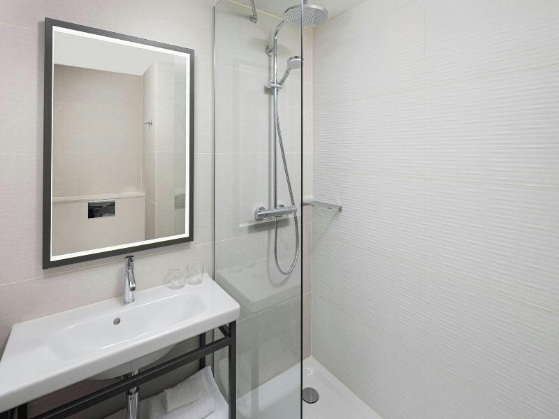 Ac Hotel By Marriott Glasgow image