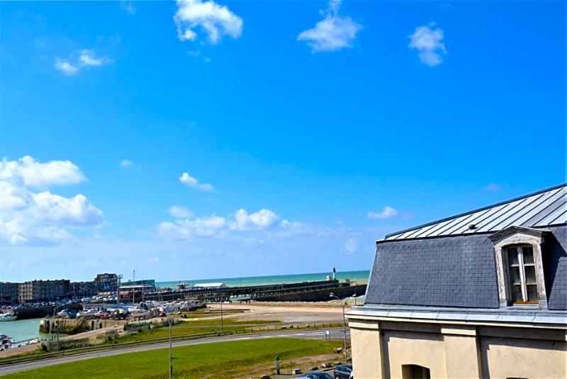 Hotel Le Saint Yves image