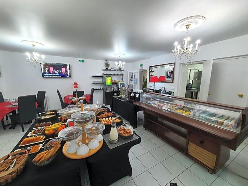 Hotel Le Saint Yves image