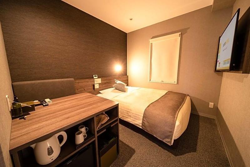 Super Hotel Premier Ikebukuro Natural Hot Spring image