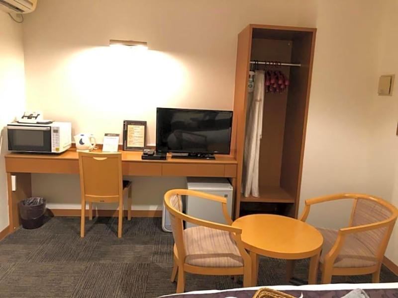 Hotel Plaisir Tachikawa image