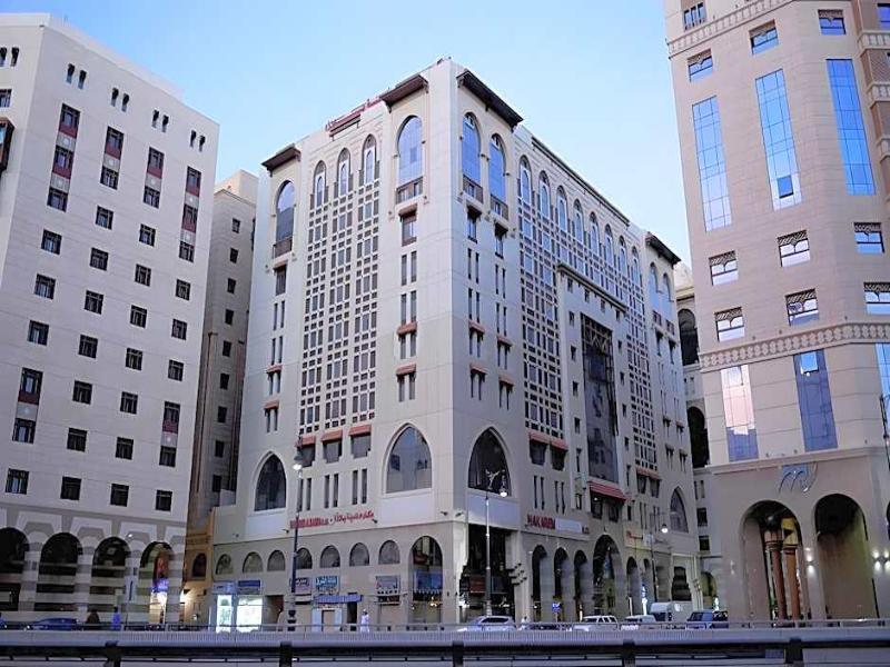 Hayah Plaza Hotel — exterior view