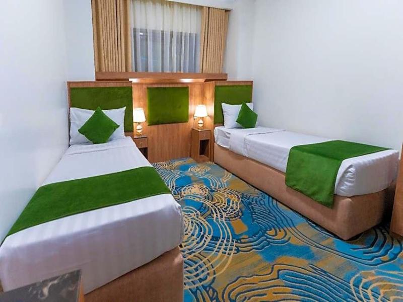 Hayah Plaza Hotel image