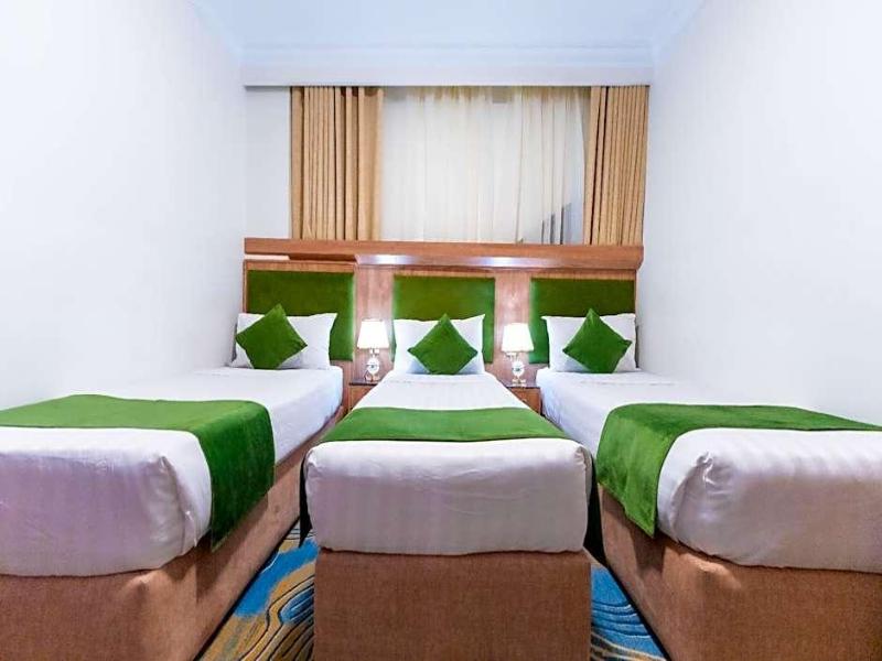 Hayah Plaza Hotel image
