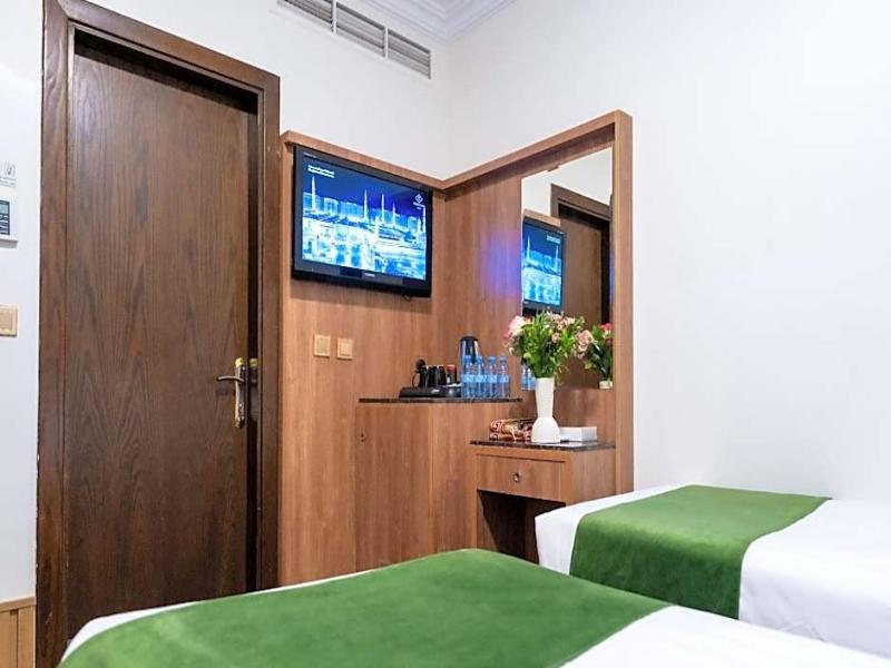 Hayah Plaza Hotel image