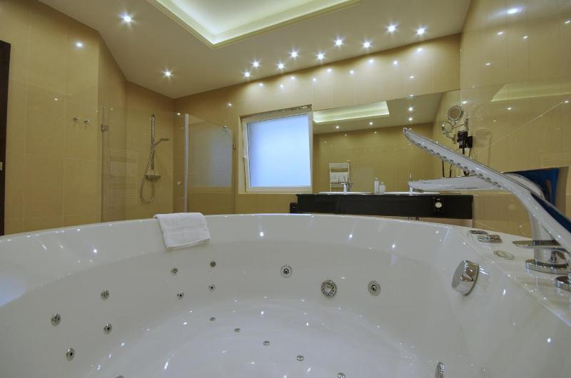Arcanum Hotel image