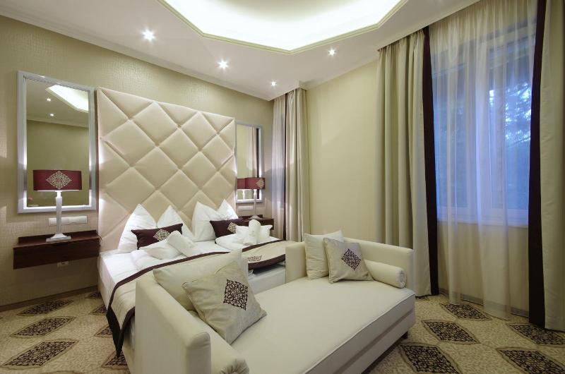 Arcanum Hotel image