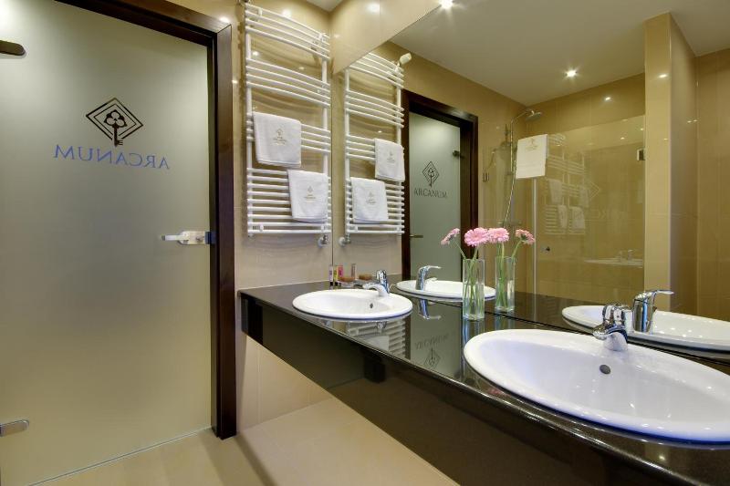 Arcanum Hotel image