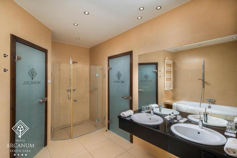 Arcanum Hotel image