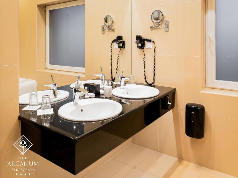 Arcanum Hotel image