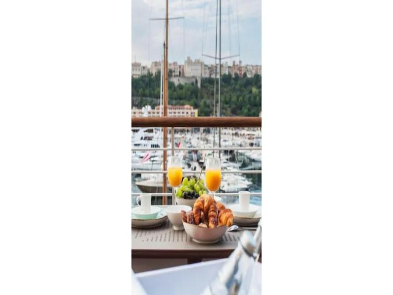 Boutique Hotel Miramar image
