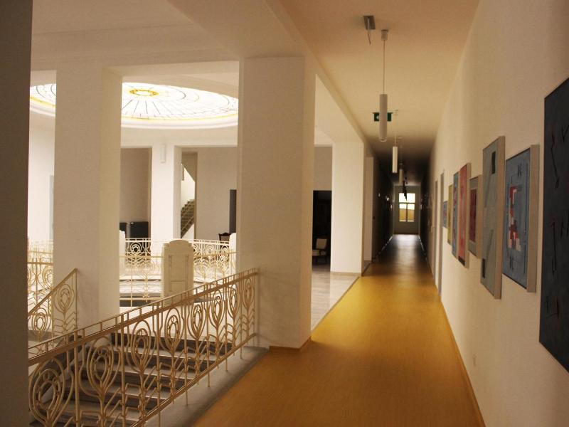 Hotel Lev