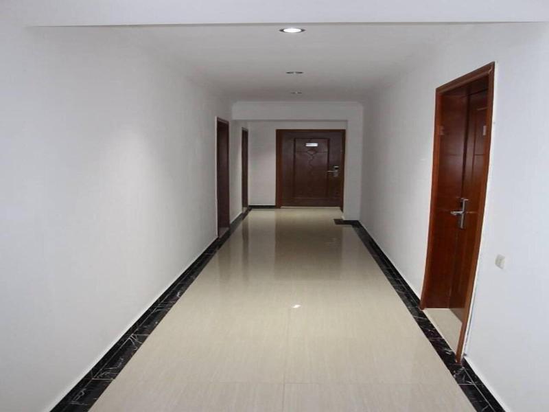 Hotel Park Green image