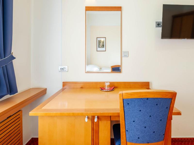 Hotel Slovan image