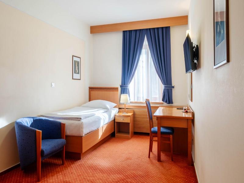 Hotel Slovan image