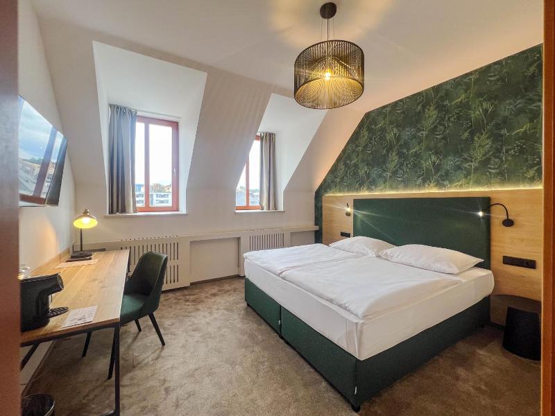 Hotel Slovan image