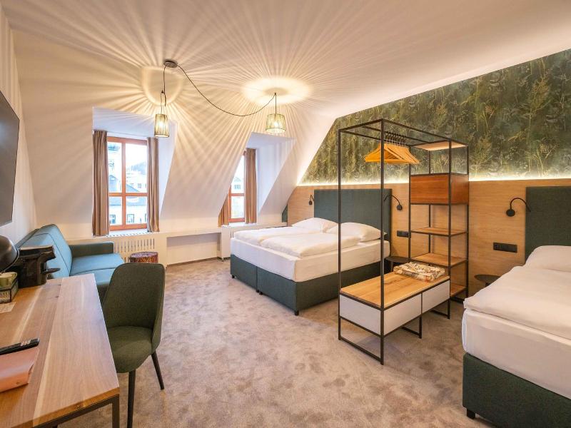 Hotel Slovan image