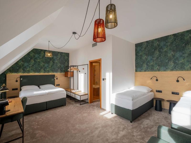 Hotel Slovan image