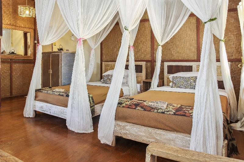 Cemara Beachfront Suite By Zuzu image
