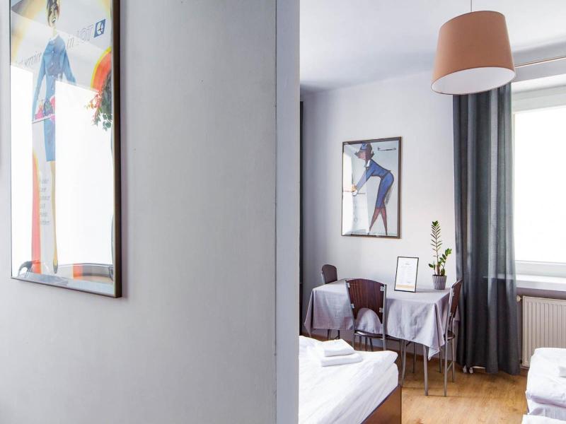 Avion Hotel image