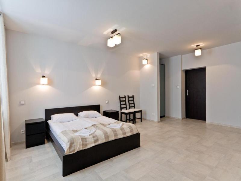 Avion Hotel image