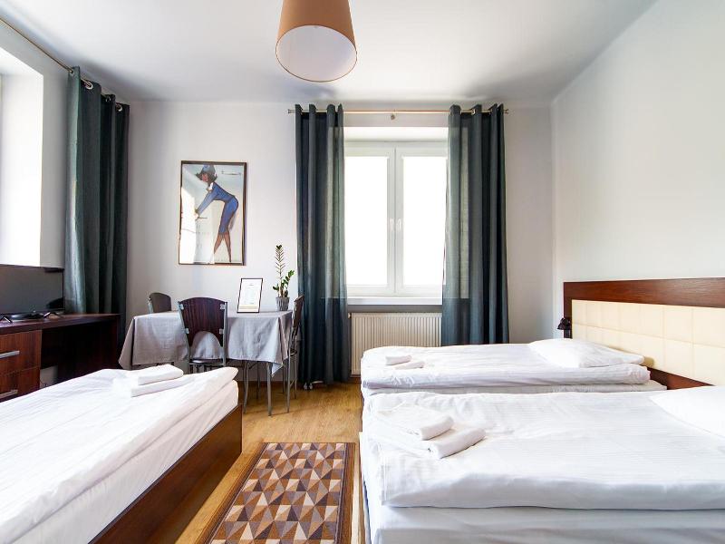 Avion Hotel image
