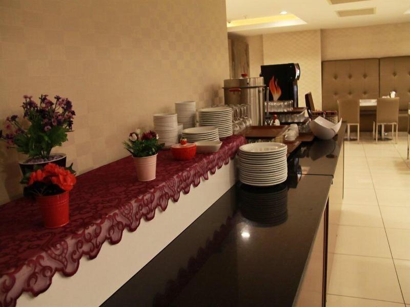 Ozpark Hotel
