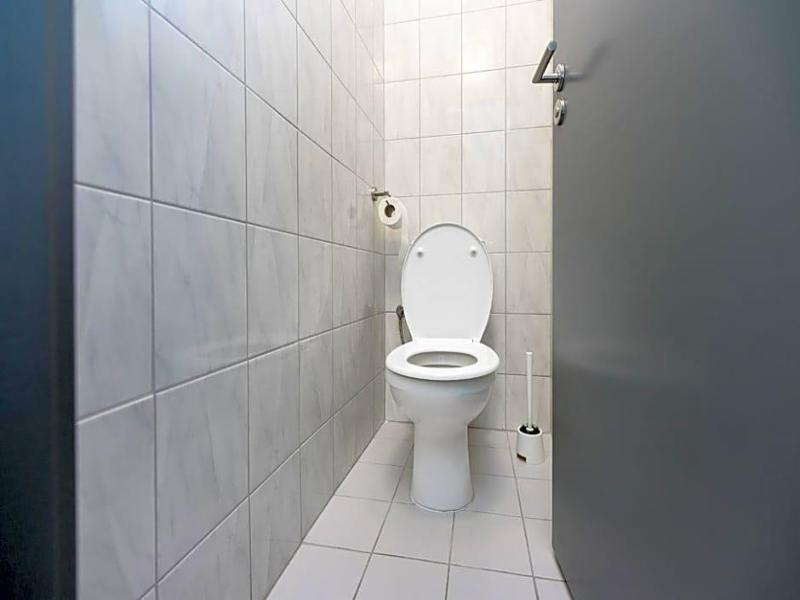 Hotel Atom T Oebv C image